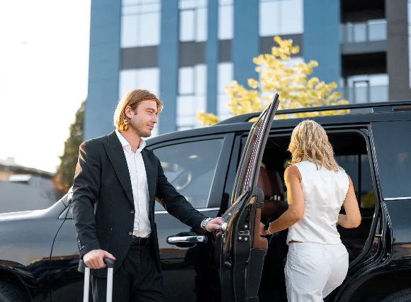 Private Limousine Transfer from Aswan to Marsa Alam