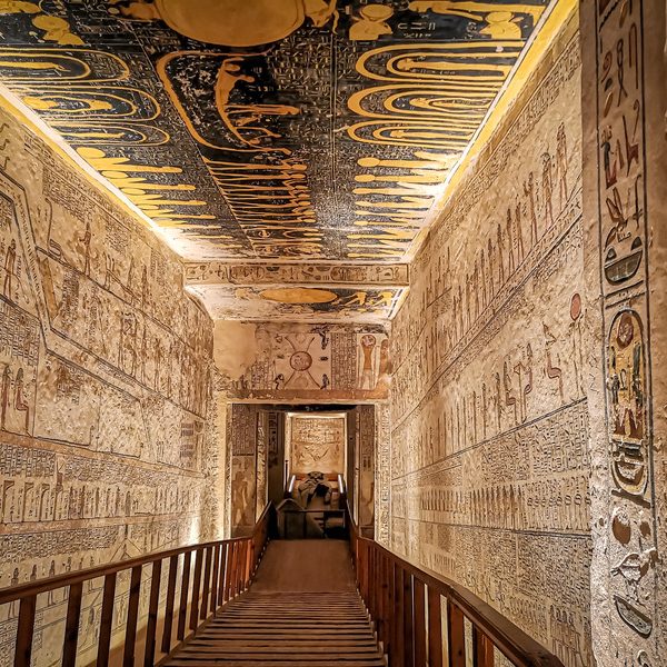 Luxury Limousine City Tour — Karnak Temple & Valley of the Kings Exploration