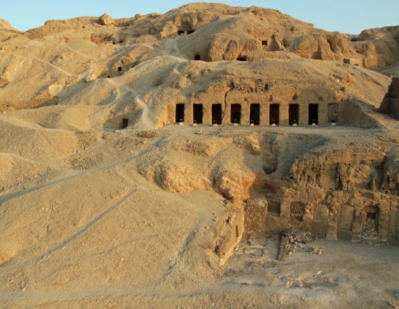 Private Limousine Tour to the West Bank – 1 Day Luxury Experience